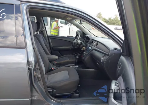 2004 Mitsubishi Outlander Ls z USA, uszkodzony, nr VIN JA4LX31F14U032316